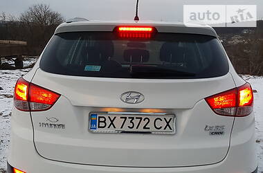 Внедорожник / Кроссовер Hyundai ix35 2011 в Каменец-Подольском