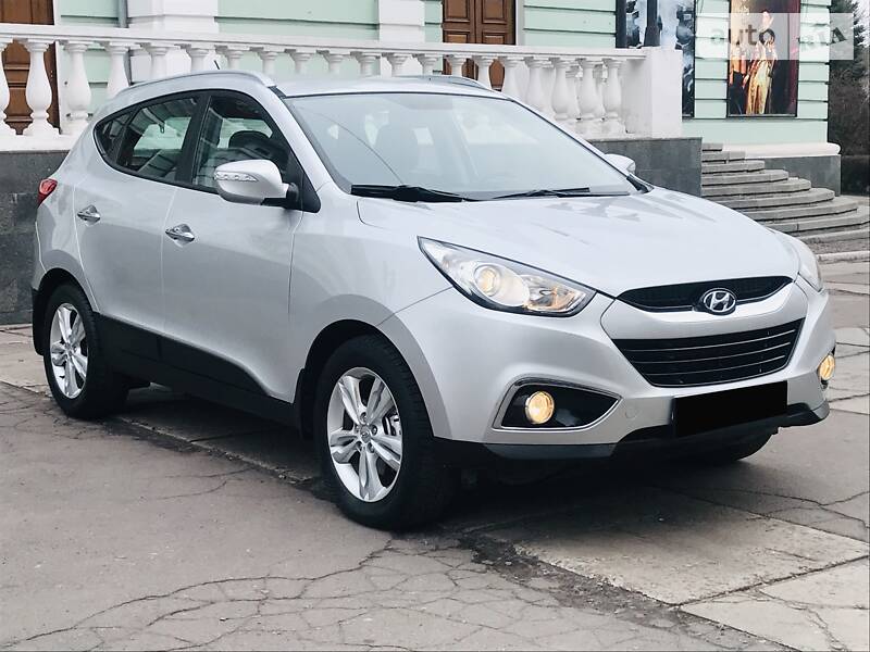 Внедорожник / Кроссовер Hyundai ix35 2012 в Каменском