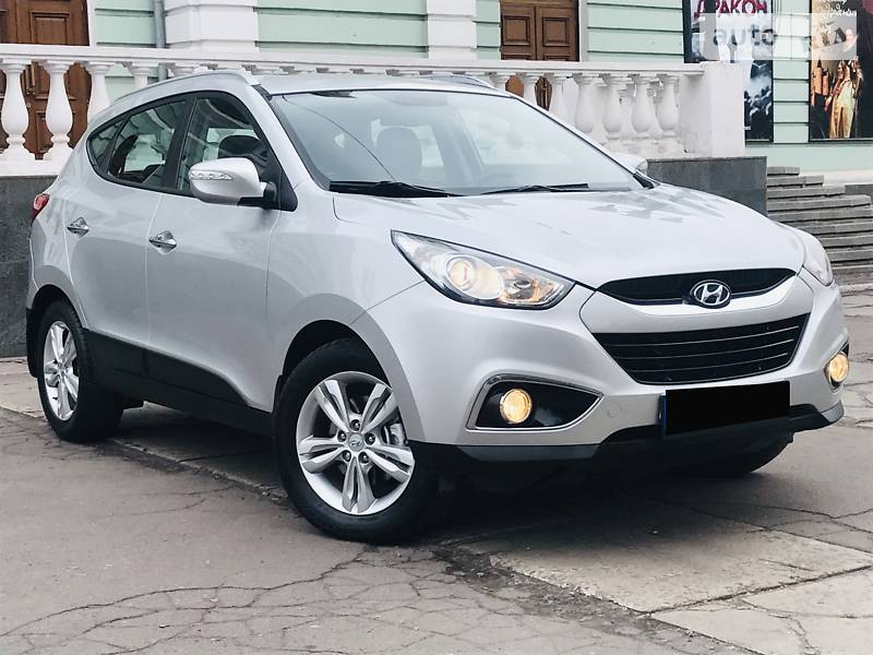 Внедорожник / Кроссовер Hyundai ix35 2012 в Каменском