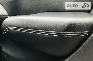Позашляховик / Кросовер Hyundai ix35 2012 в 