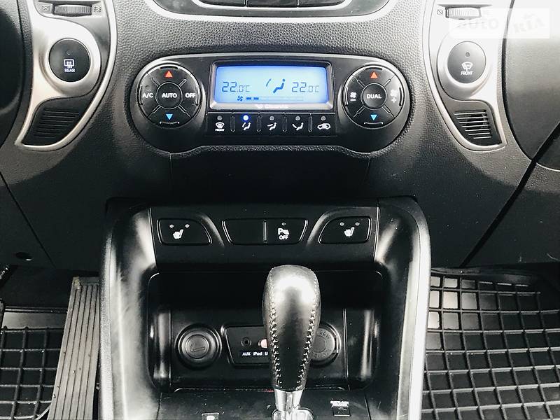 Внедорожник / Кроссовер Hyundai ix35 2012 в Каменском