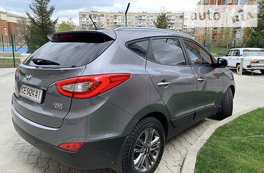 Внедорожник / Кроссовер Hyundai ix35 2013 в Черновцах