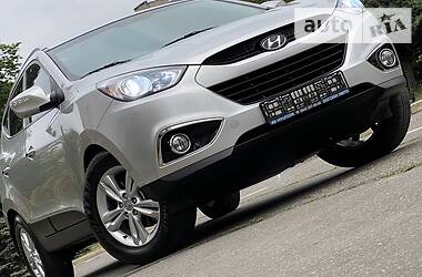 Позашляховик / Кросовер Hyundai ix35 2012 в 
