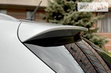 Позашляховик / Кросовер Hyundai ix35 2012 в 