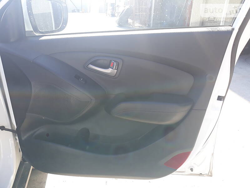 Позашляховик / Кросовер Hyundai ix35 2015 в Львові