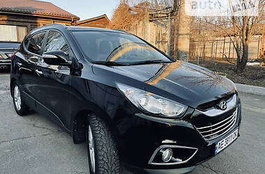 Внедорожник / Кроссовер Hyundai ix35 2012 в Кривом Роге