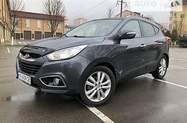 Внедорожник / Кроссовер Hyundai ix35 2010 в Киеве