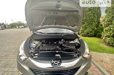 Внедорожник / Кроссовер Hyundai ix35 2010 в Калуше