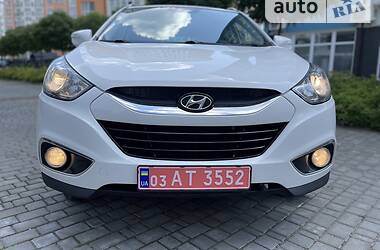 Позашляховик / Кросовер Hyundai ix35 2012 в Івано-Франківську