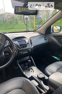 Внедорожник / Кроссовер Hyundai ix35 2011 в Луцке