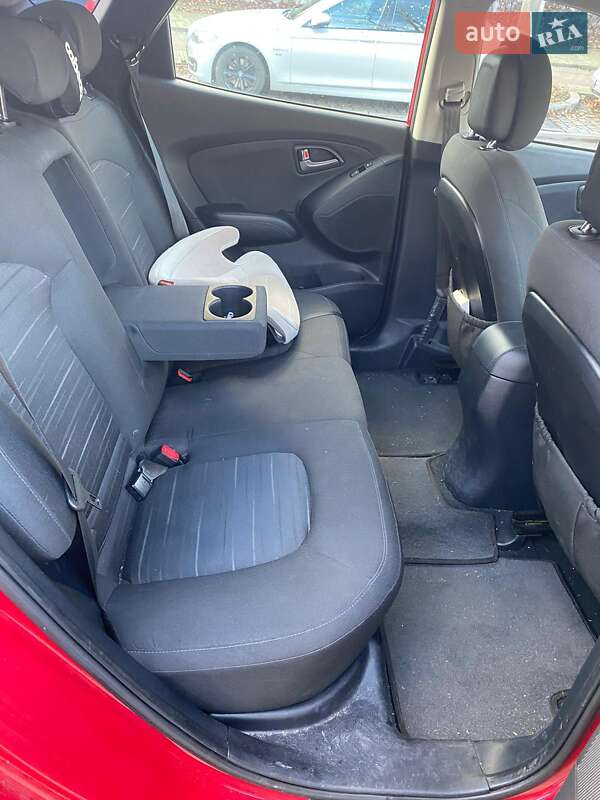 Внедорожник / Кроссовер Hyundai ix35 2013 в Киеве
