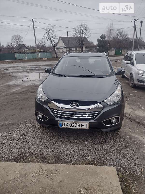 Внедорожник / Кроссовер Hyundai ix35 2010 в Изяславе