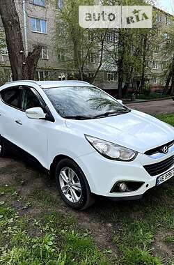 Внедорожник / Кроссовер Hyundai ix35 2010 в Ворзеле