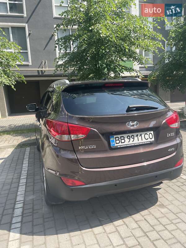 Позашляховик / Кросовер Hyundai ix35 2011 в Івано-Франківську