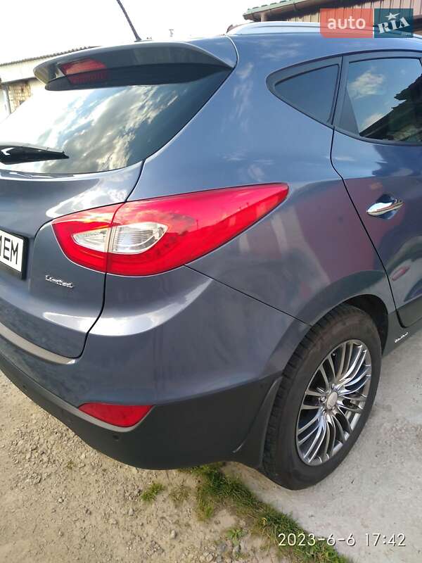 Внедорожник / Кроссовер Hyundai ix35 2011 в Борисполе