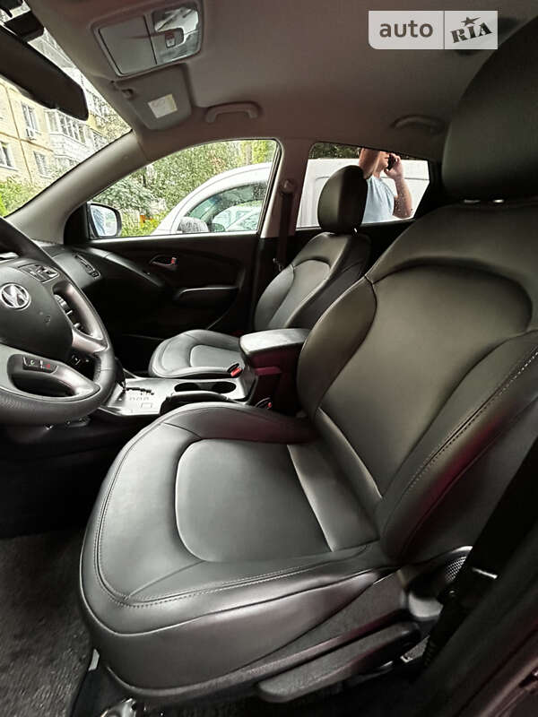 Позашляховик / Кросовер Hyundai ix35 2013 в Звягелі