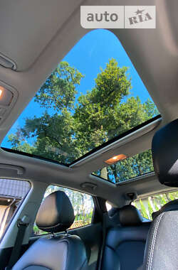 Внедорожник / Кроссовер Hyundai ix35 2011 в 