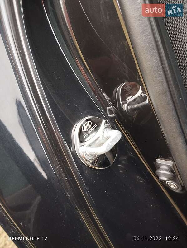 Внедорожник / Кроссовер Hyundai ix35 2010 в Ратным фото 51 Внедорожник / Кроссовер Hyundai ix35 2010 в Ратным