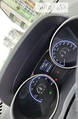 Внедорожник / Кроссовер Hyundai ix35 2013 в Ковеле