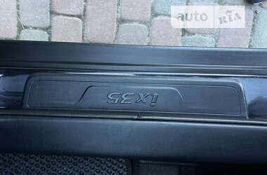 Внедорожник / Кроссовер Hyundai ix35 2010 в Сарнах