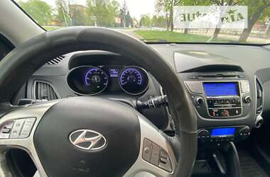 Позашляховик / Кросовер Hyundai ix35 2012 в Путивлі