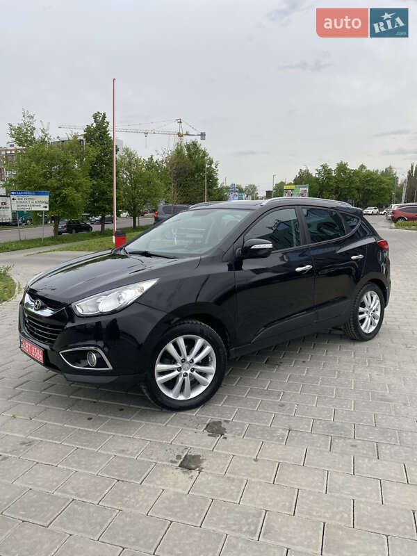 Позашляховик / Кросовер Hyundai ix35 2010 в Рівному