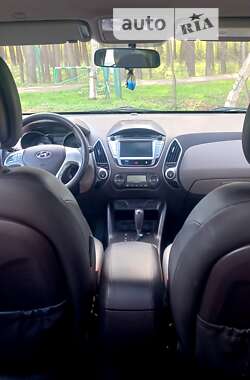Позашляховик / Кросовер Hyundai ix35 2011 в Дубні