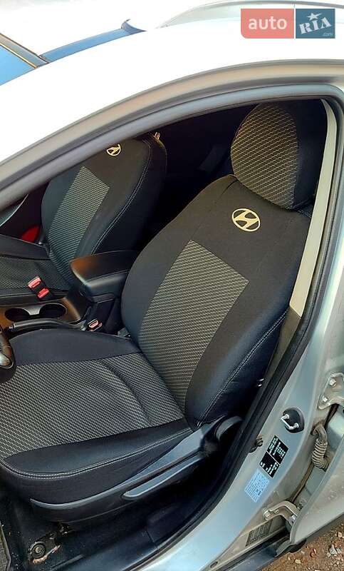 Внедорожник / Кроссовер Hyundai ix35 2014 в Светловодске фото 5 Внедорожник / Кроссовер Hyundai ix35 2014 в Светловодске