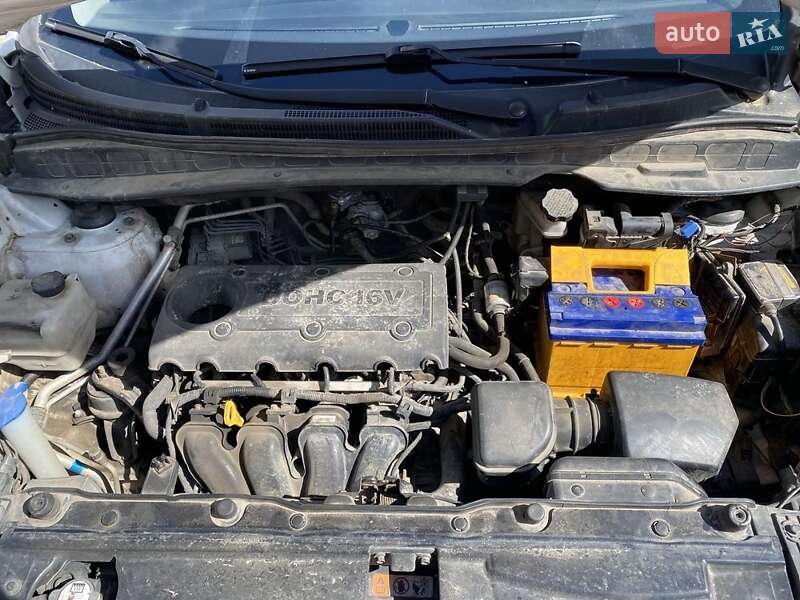 Внедорожник / Кроссовер Hyundai ix35 2011 в Коломые