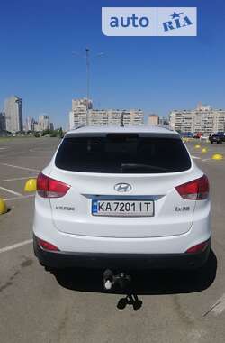 Внедорожник / Кроссовер Hyundai ix35 2011 в Киеве