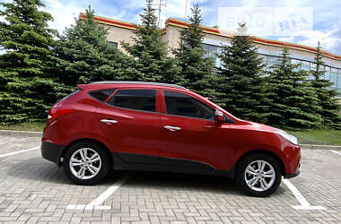 Внедорожник / Кроссовер Hyundai ix35 2010 в Харькове