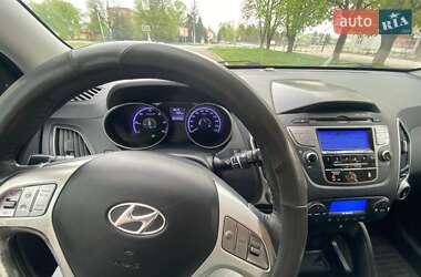 Позашляховик / Кросовер Hyundai ix35 2012 в Путивлі