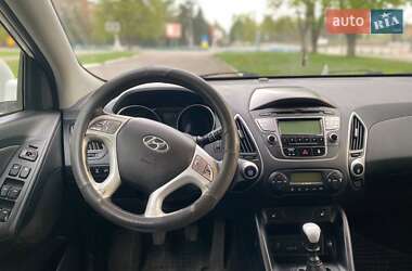 Позашляховик / Кросовер Hyundai ix35 2012 в Путивлі