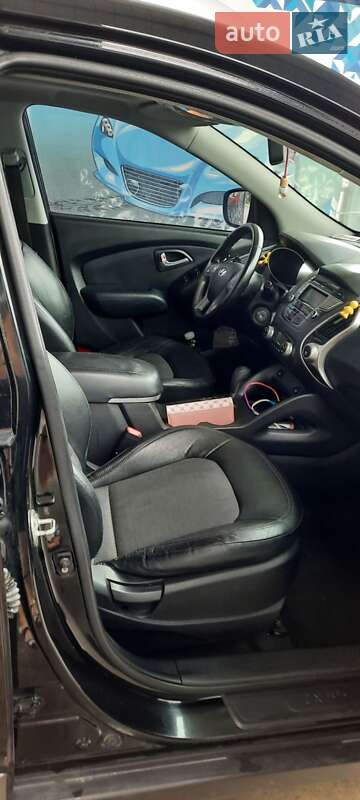 Внедорожник / Кроссовер Hyundai ix35 2011 в Вижнице