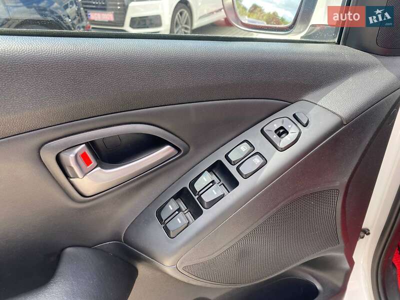 Позашляховик / Кросовер Hyundai ix35 2014 в Львові