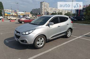 Внедорожник / Кроссовер Hyundai ix35 2010 в Харькове