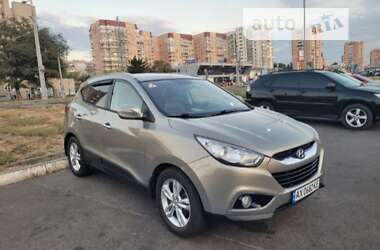 Внедорожник / Кроссовер Hyundai ix35 2011 в Харькове