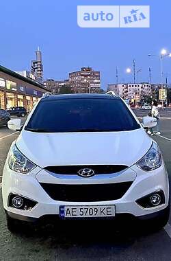 Внедорожник / Кроссовер Hyundai ix35 2010 в Кривом Роге