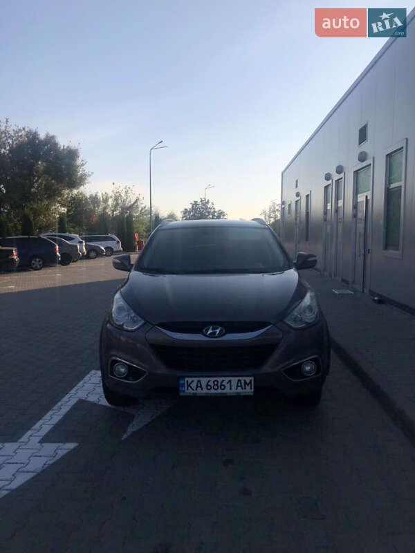 Позашляховик / Кросовер Hyundai ix35 2013 в Києві фото 2 Позашляховик / Кросовер Hyundai ix35 2013 в Києві