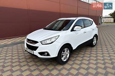 Позашляховик / Кросовер Hyundai ix35 2011 в Гайсину