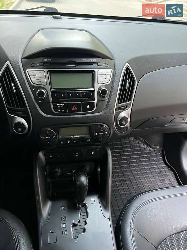 Внедорожник / Кроссовер Hyundai ix35 2011 в Черкассах
