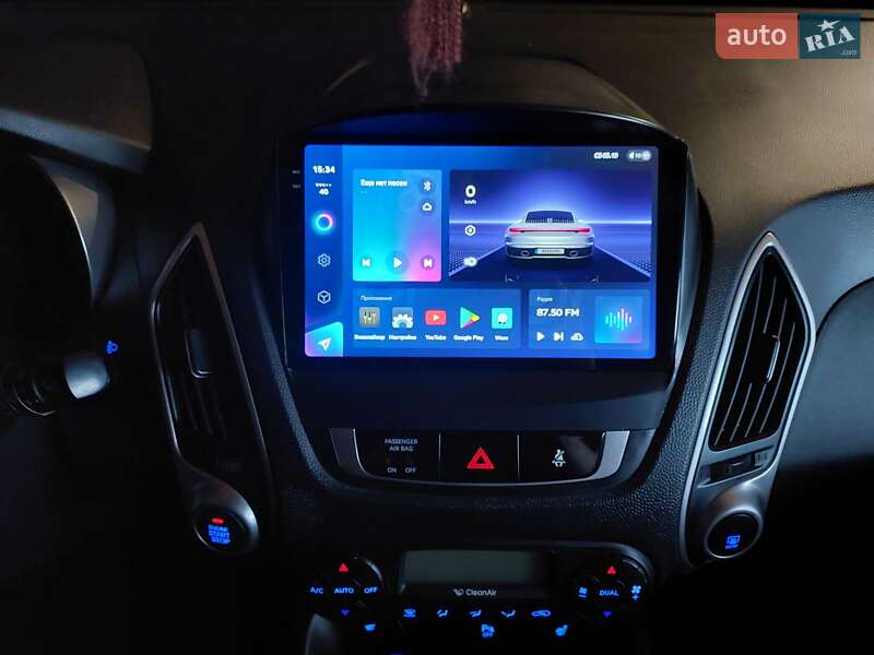 Внедорожник / Кроссовер Hyundai ix35 2013 в Голованевске