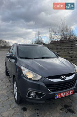 Внедорожник / Кроссовер Hyundai ix35 2011 в Березному