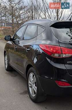 Позашляховик / Кросовер Hyundai ix35 2011 в Луцьку