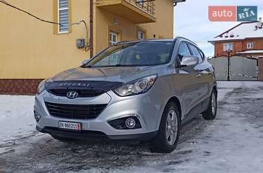 Внедорожник / Кроссовер Hyundai ix35 2011 в Черновцах