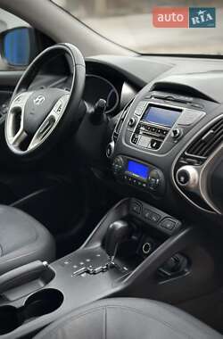 Внедорожник / Кроссовер Hyundai ix35 2013 в Сумах