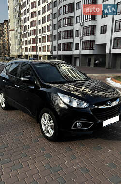 Позашляховик / Кросовер Hyundai ix35 2011 в Івано-Франківську