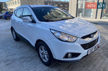 Позашляховик / Кросовер Hyundai ix35 2010 в Мукачевому