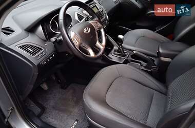 Внедорожник / Кроссовер Hyundai ix35 2012 в Лохвице