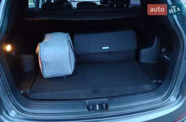 Внедорожник / Кроссовер Hyundai ix35 2011 в 